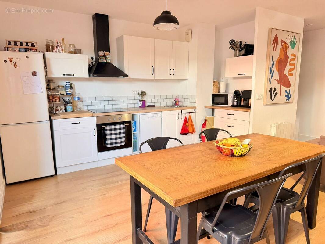 Appartement à JUVIGNAC