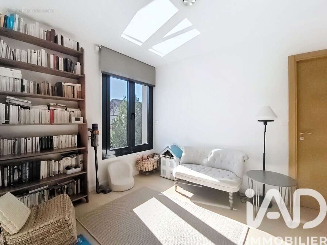 Photo 7 - Maison à SAINT-MAUR-DES-FOSSES