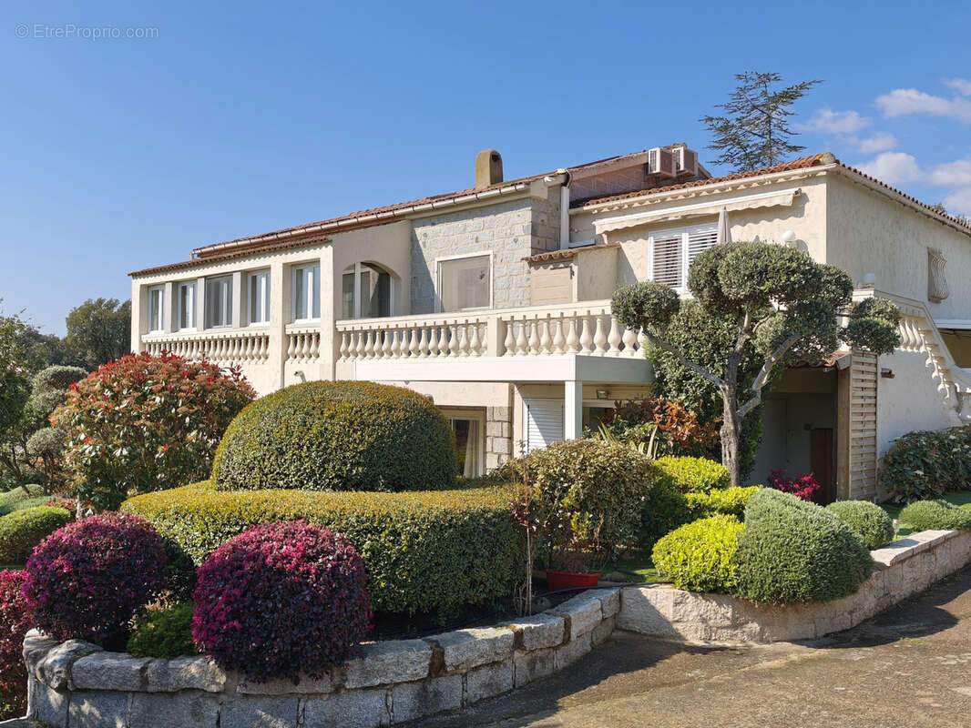 Appartement à PORTO-VECCHIO