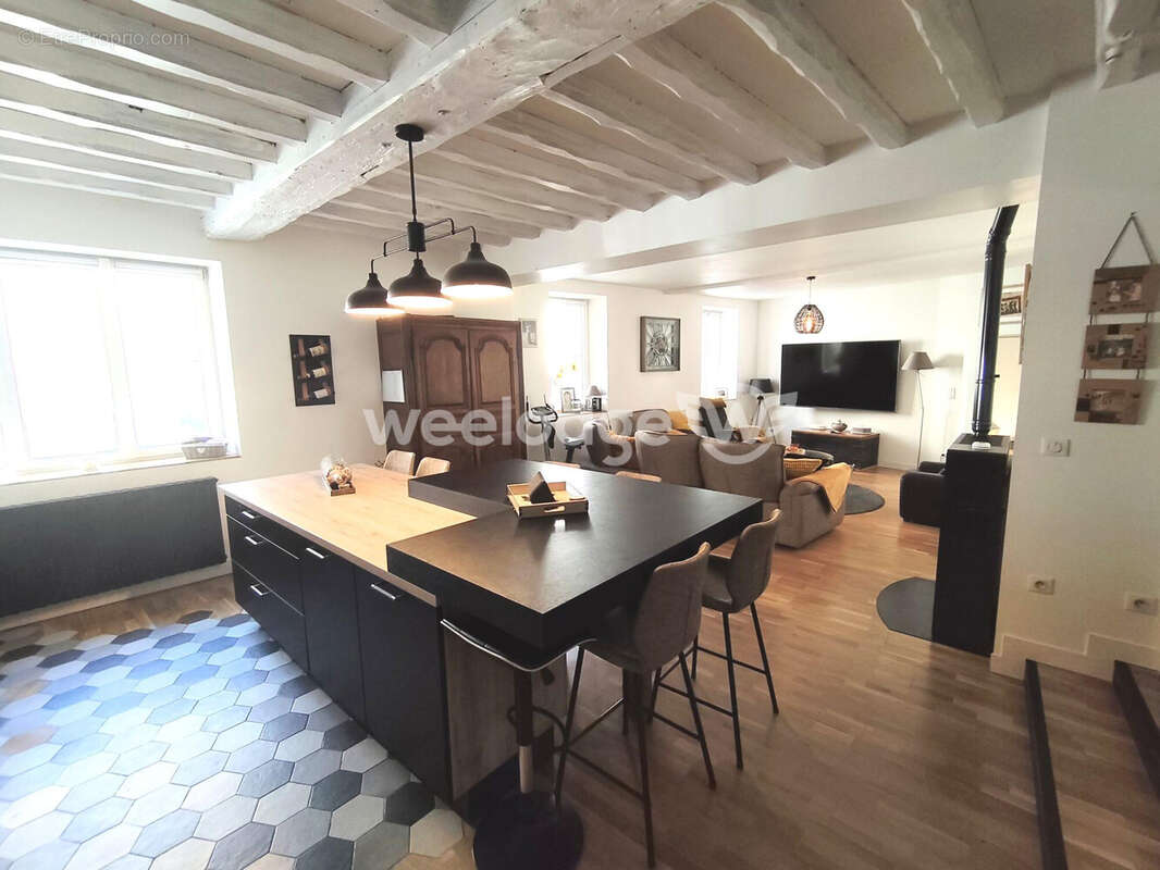 Maison 171 m² à Moisson  - photo 2