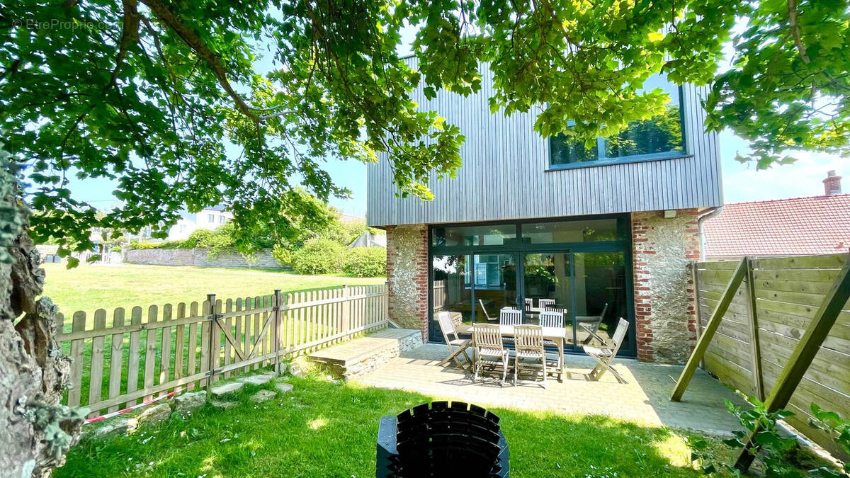 Maison à AMBLETEUSE