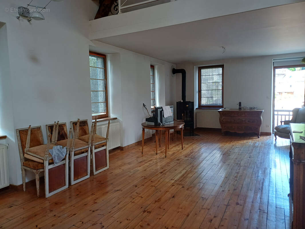 Maison de bourg avec terrain et grande terrasse - photo 9