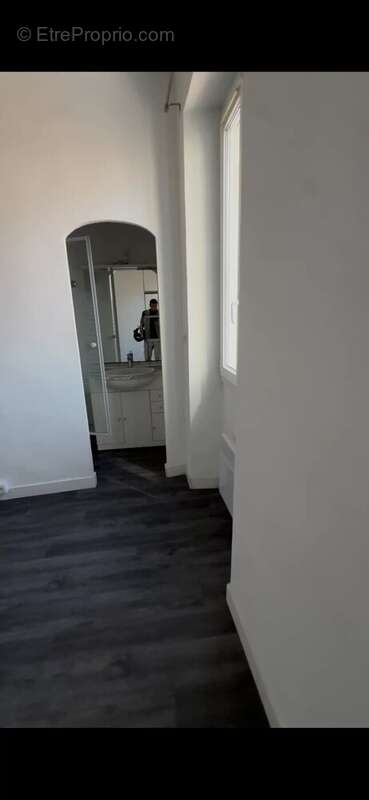 Appartement à MARSEILLE-6E