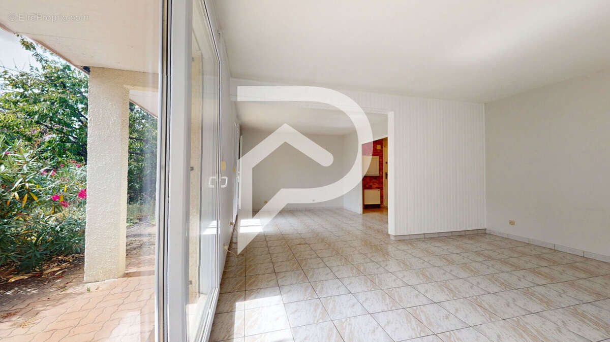 Maison à VERNEUIL-SUR-SEINE