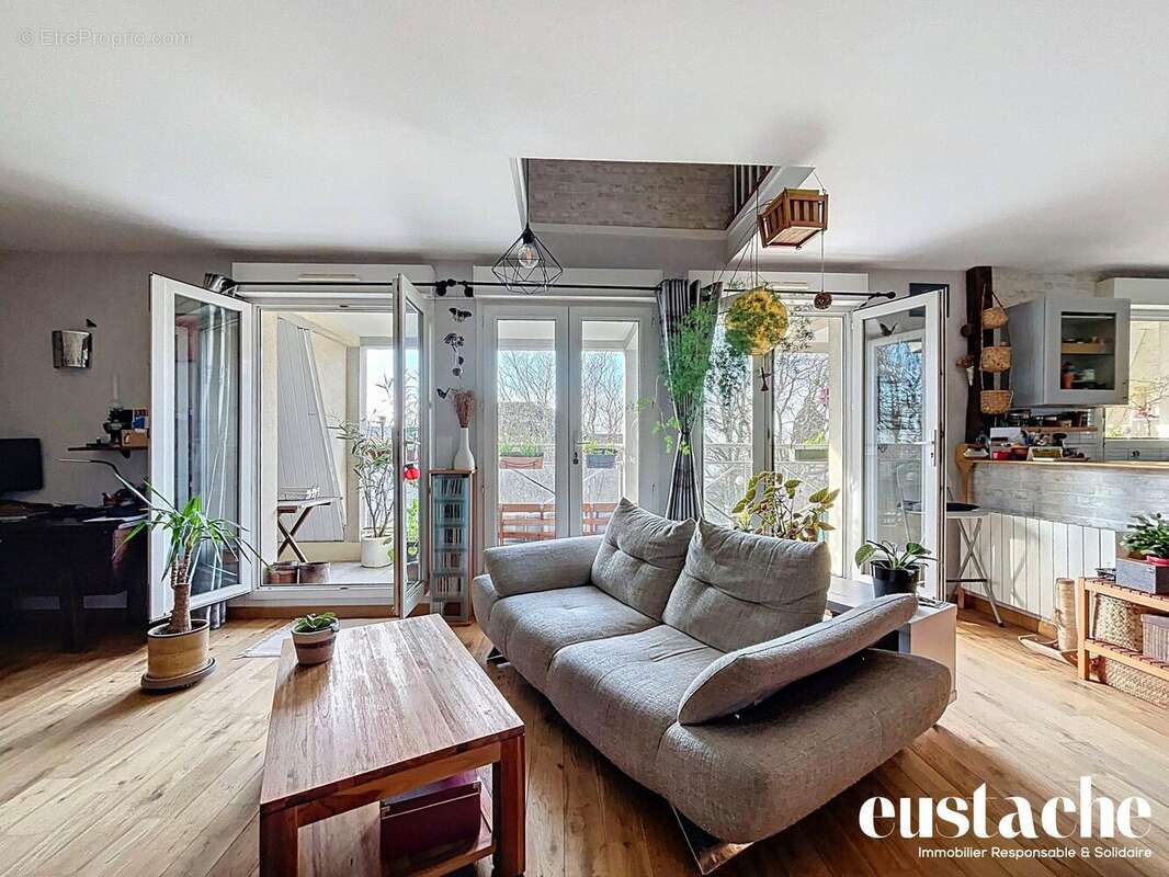 Appartement à BOISSY-SAINT-LEGER