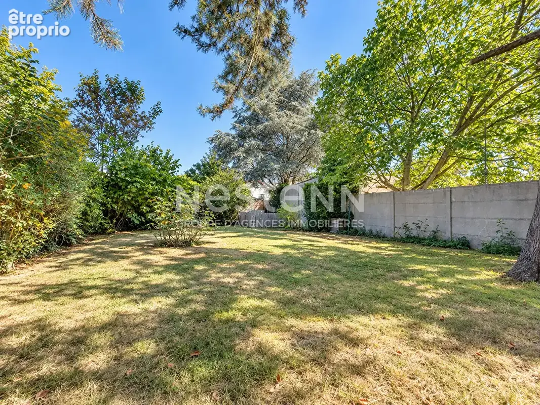 Maison Champs Sur Marne - Sous-sol surélevé - 7 pièces - photo 14