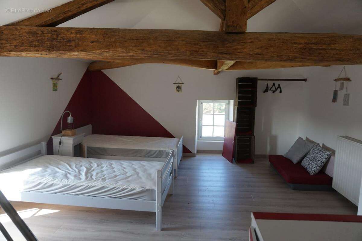 Maison à LA RONDE