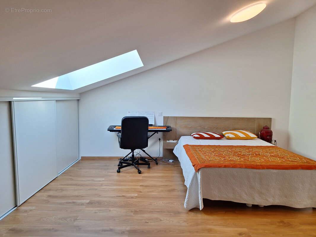 Ajaccio Sanginaires magnifique duplex récent de 180m2 avec vue panoramique - photo 15