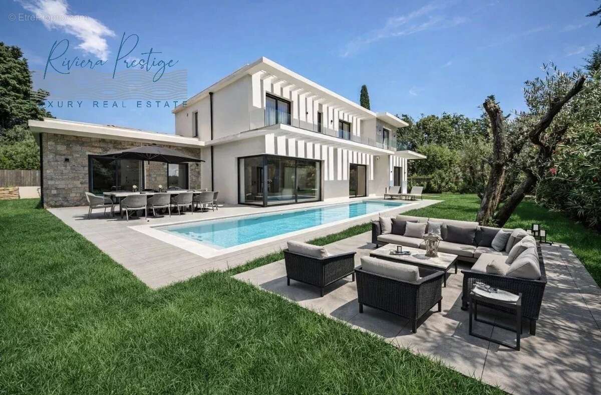 Maison à MOUGINS