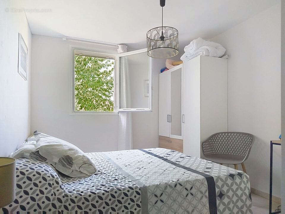Maison à REGUSSE