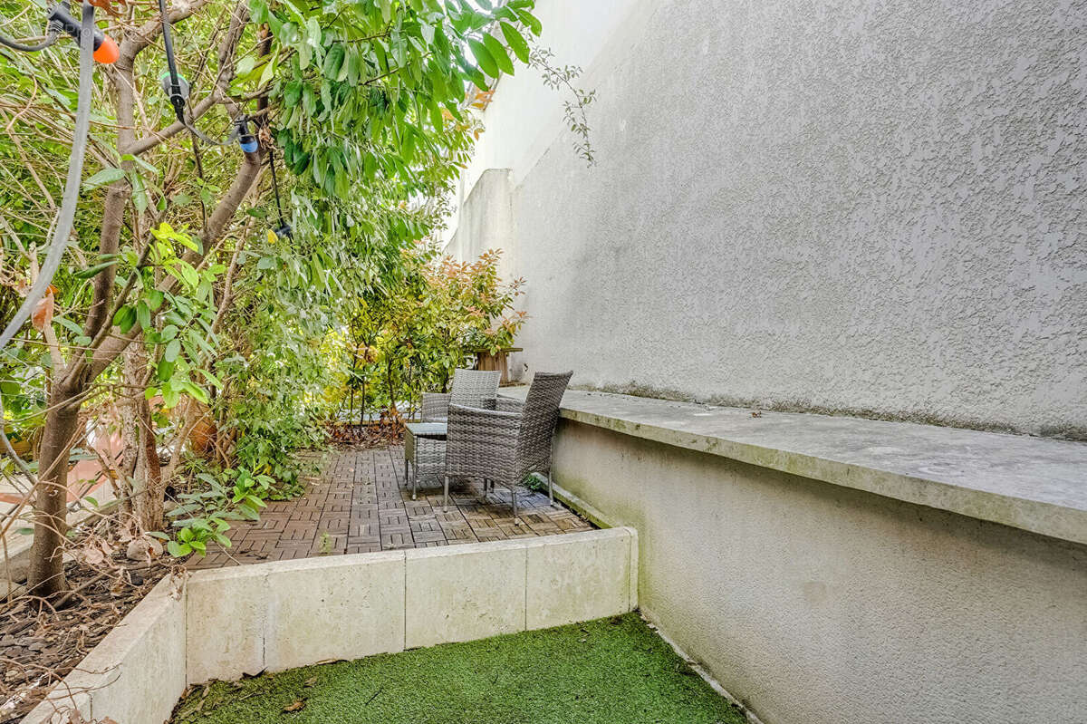 Appartement à PARIS-19E