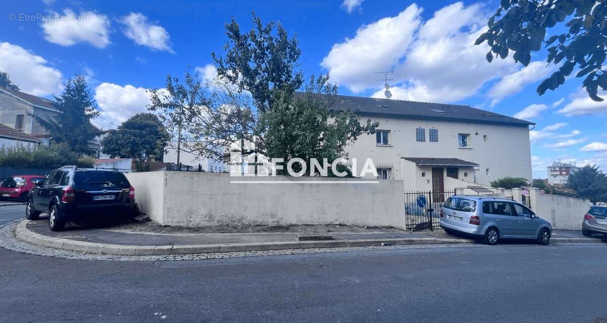 Appartement à NOISY-LE-SEC