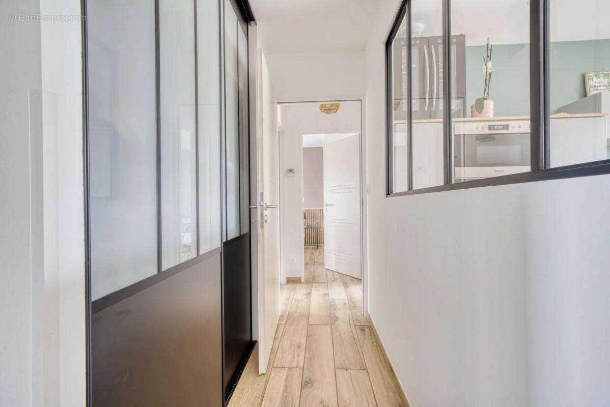 Maison à SAINT-JEAN-DE-LIVERSAY