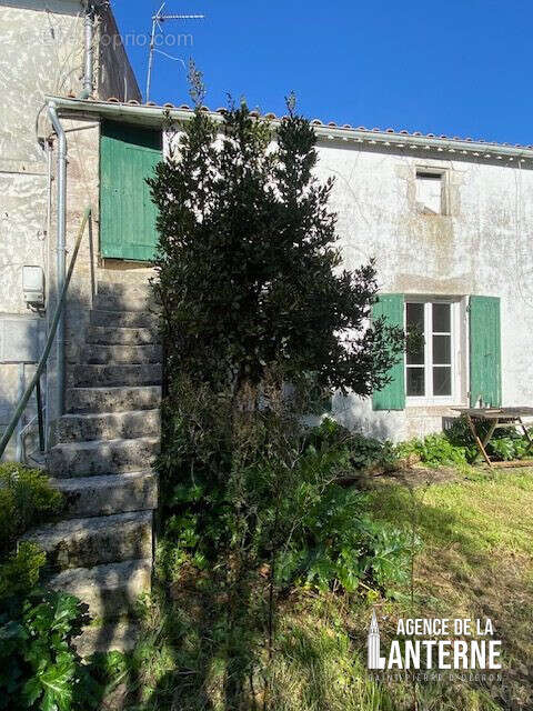 2 - Maison à SAINT-PIERRE-D'OLERON