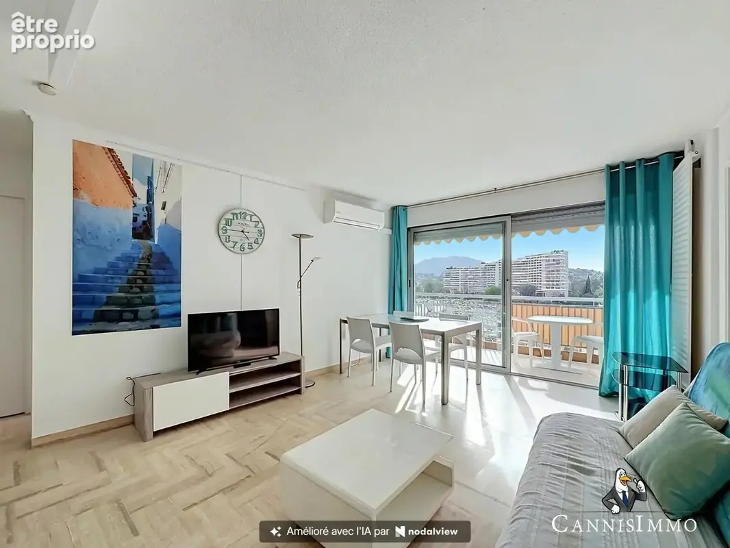 MANDELIEU Grand 2 pièces avec terrasse de 14,70m2 et parking en sous-sol Piscine - photo 3