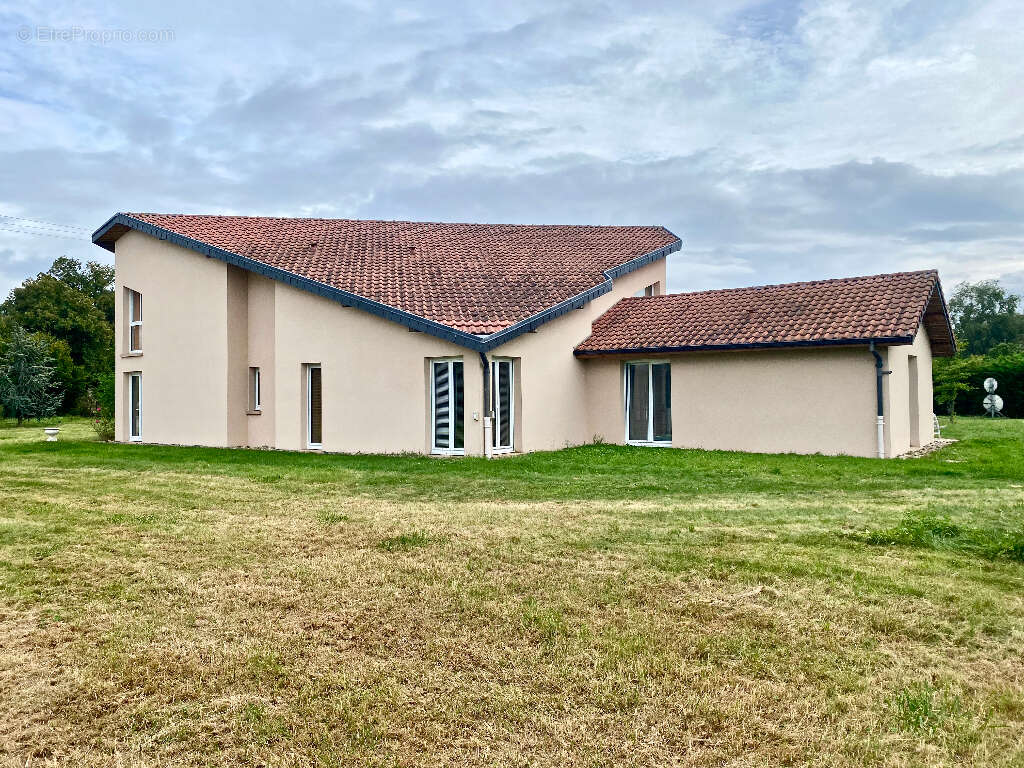 Maison individuelle F6 de plain pied avec piscine - photo 16