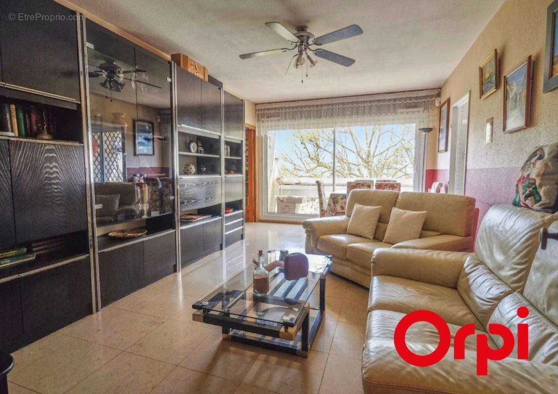 Appartement à LYON-8E