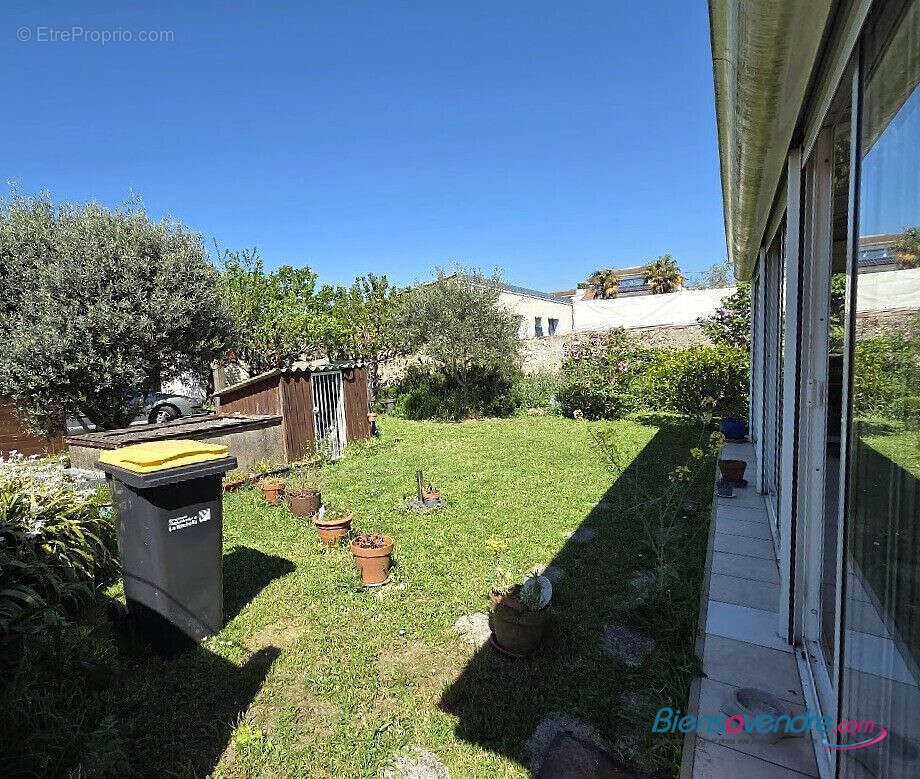 Maison à LA ROCHELLE