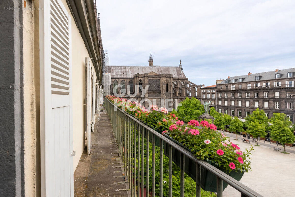 Appartement à CLERMONT-FERRAND