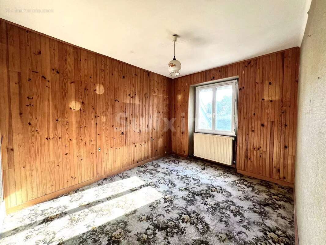 Maison à LONS-LE-SAUNIER