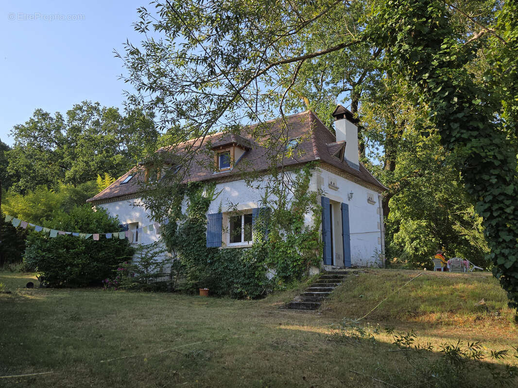 Ensemble de 3 habitations sur un parc de 2ha76 avec étang! - photo 17