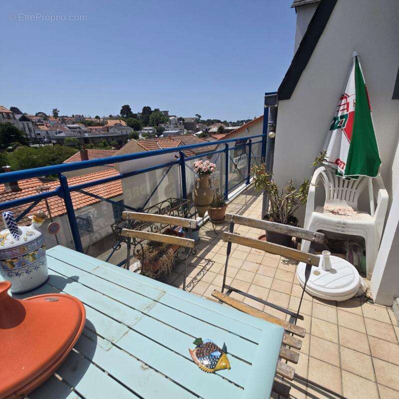 Pornic proche Centre -Appartement Duplex 3 chambres + parking privé - photo 2