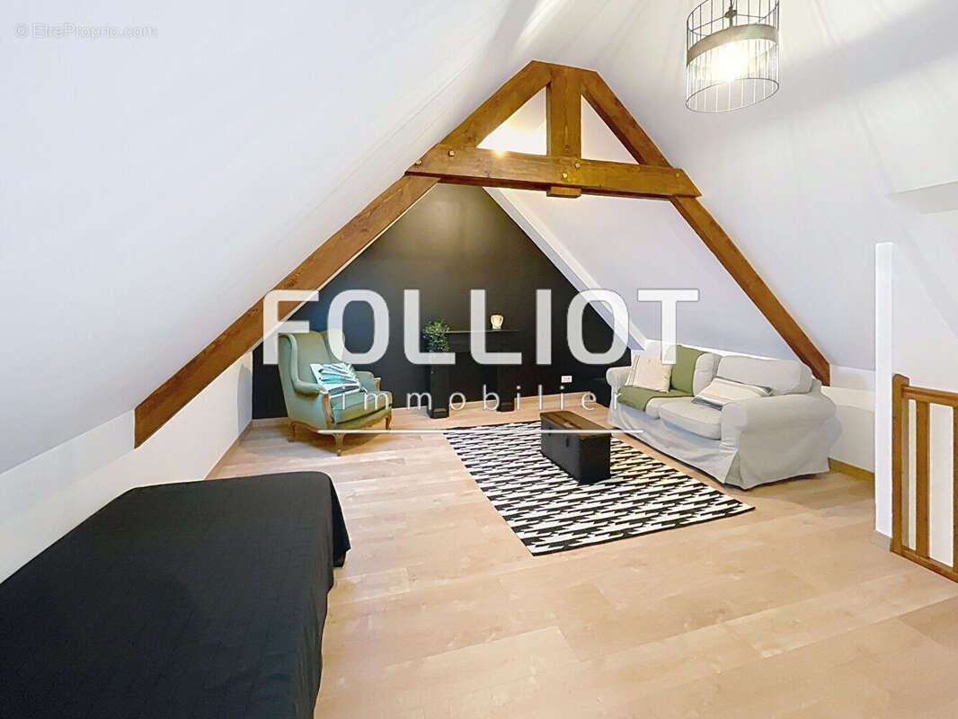 Maison à SAINTE-MARIE-DU-MONT