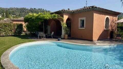 Maison à LA COLLE-SUR-LOUP