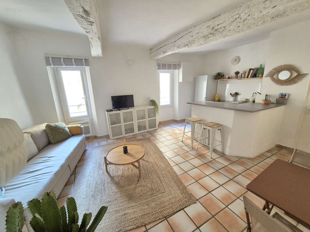 Appartement à HYERES