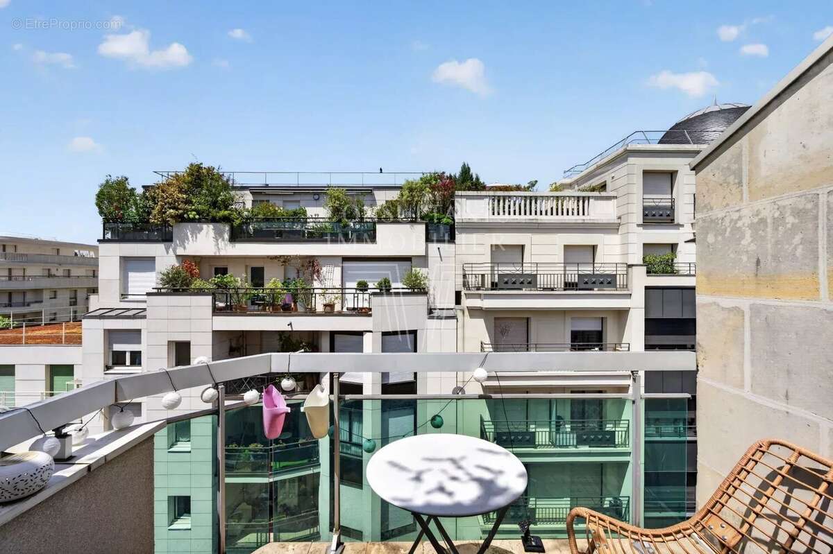 Appartement lumineux en  étage eleve - photo 15