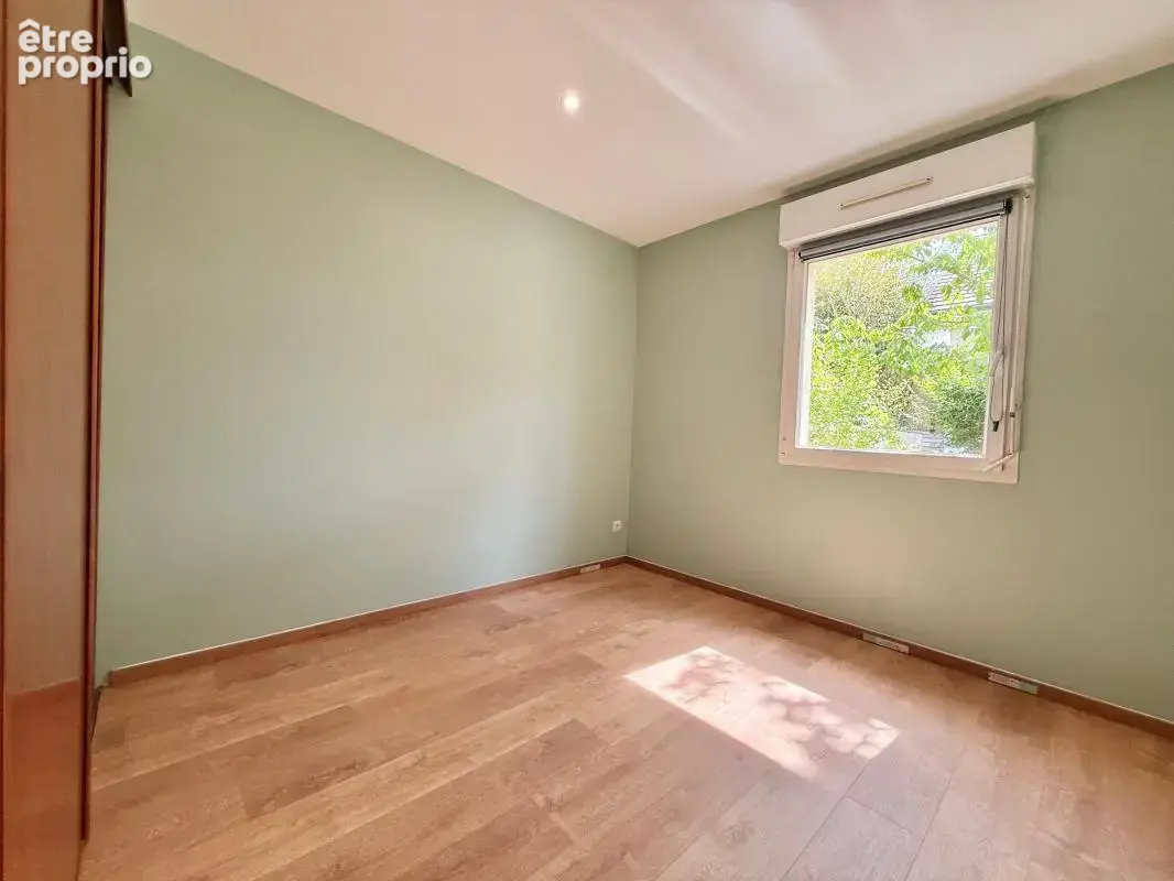 Maison familiale de 195 m² avec T2 indépendant – Calme et potentiel locatif - photo 14
