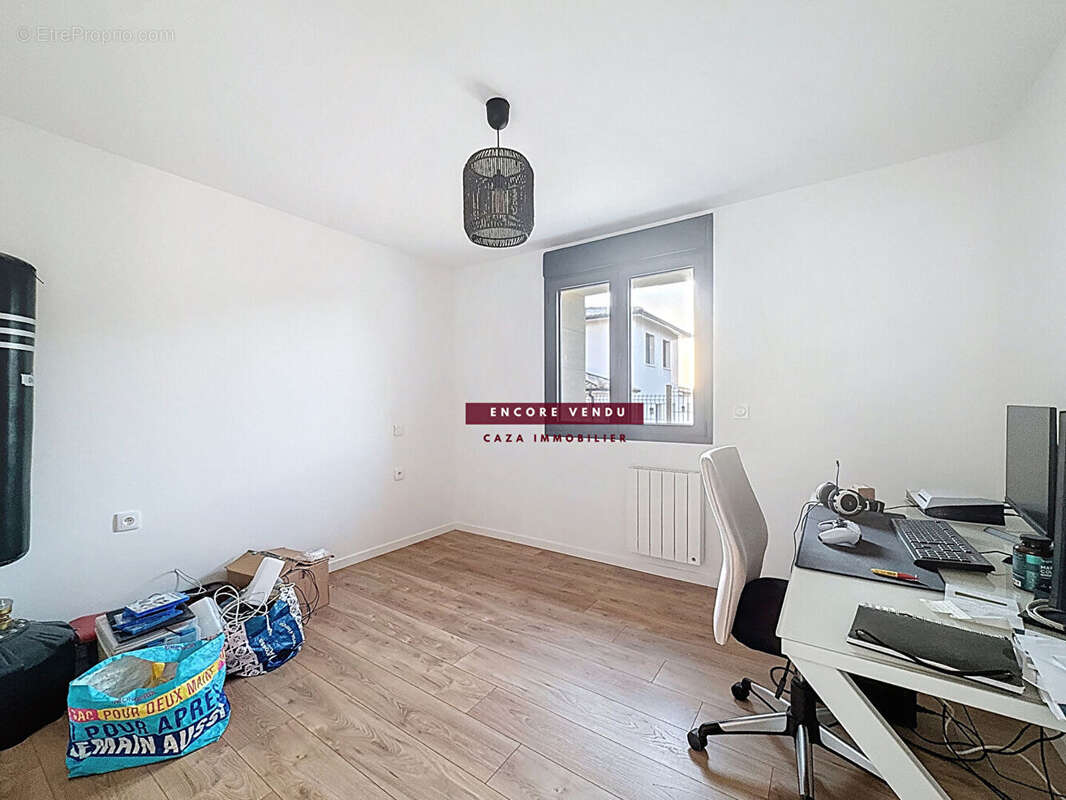 Maison à SALLEBOEUF