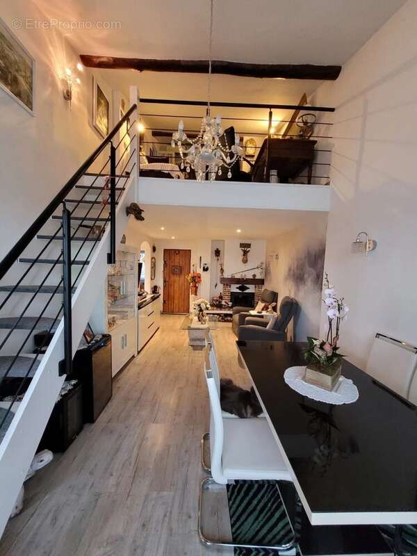 Appartement à PEYMEINADE