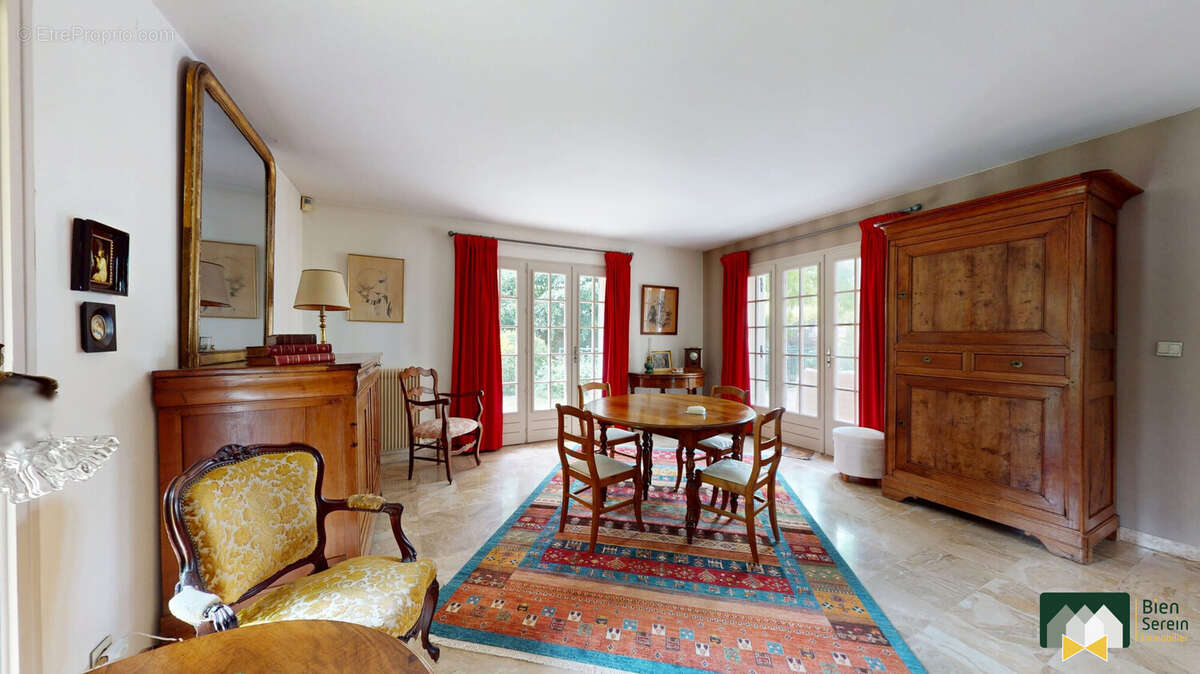 Maison 232 m² à Treon  - photo 6