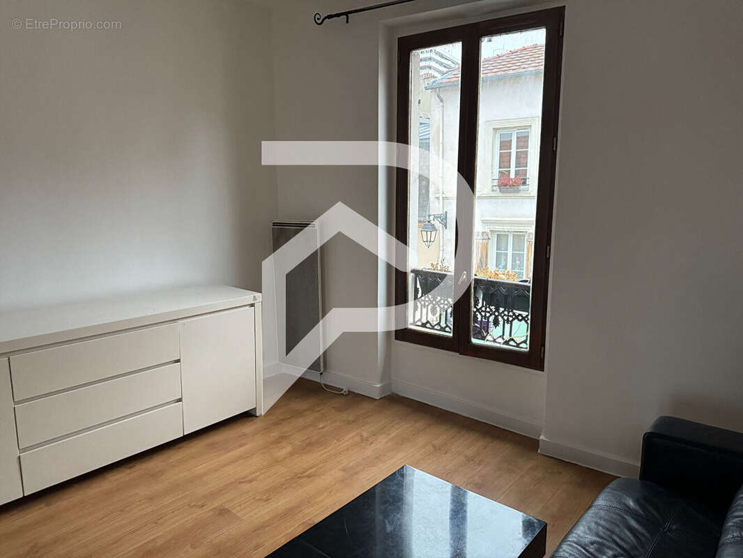 Appartement à COLOMBES