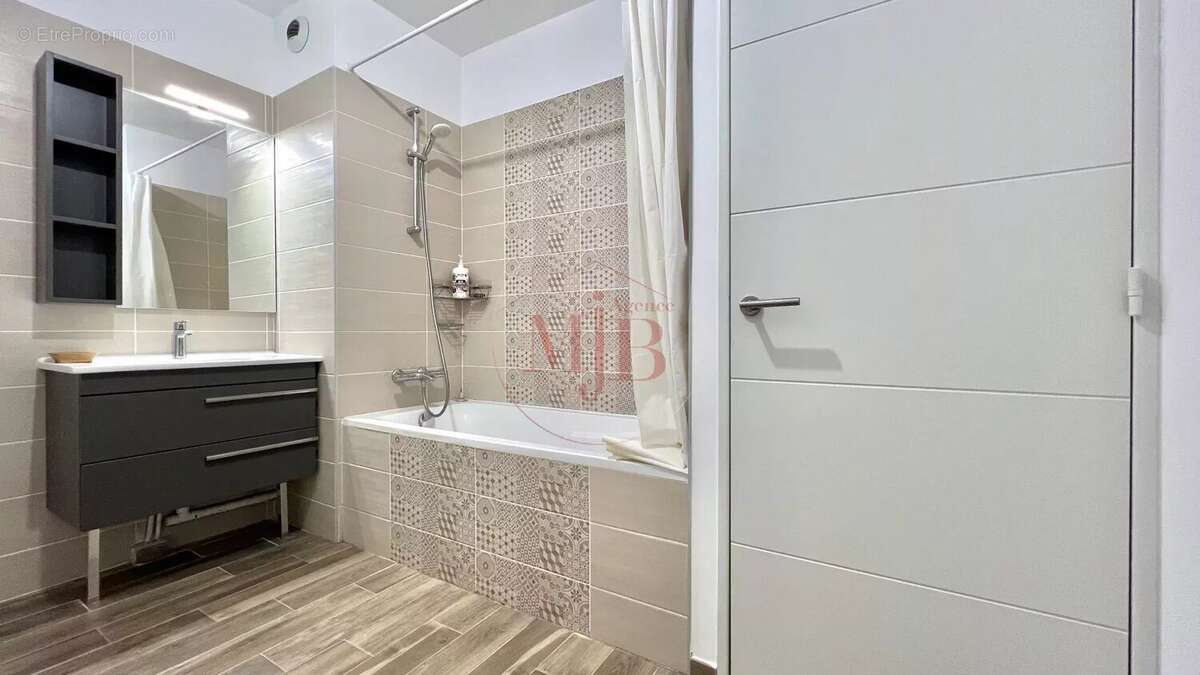 Appartement à AIX-EN-PROVENCE