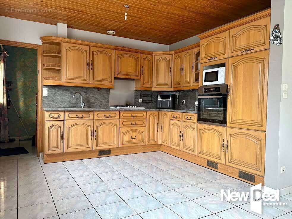 Maison individuelle au calme – 5 chambres + bureau – DPE C - photo 8