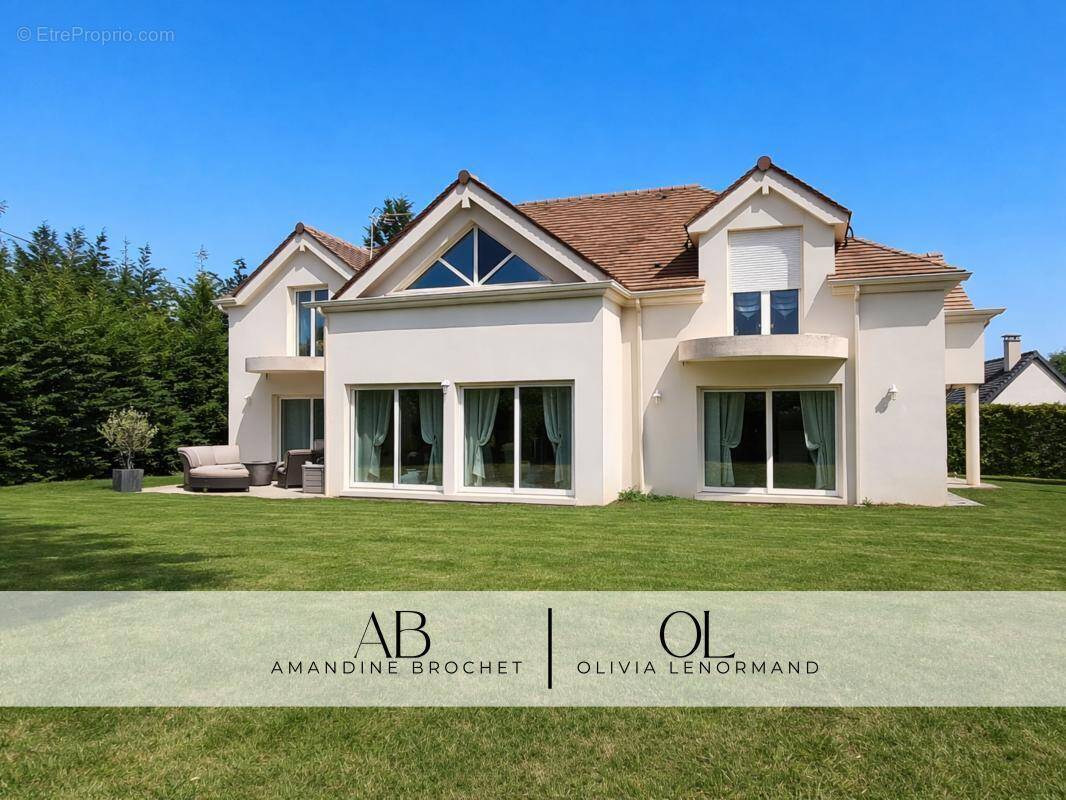 Maison à MAREIL-SUR-MAULDRE