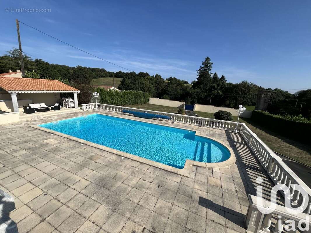 Photo 3 - Maison à MENOMBLET