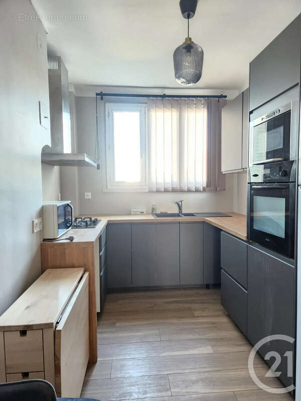 Appartement 64 m² à Villeurbanne  - photo 4