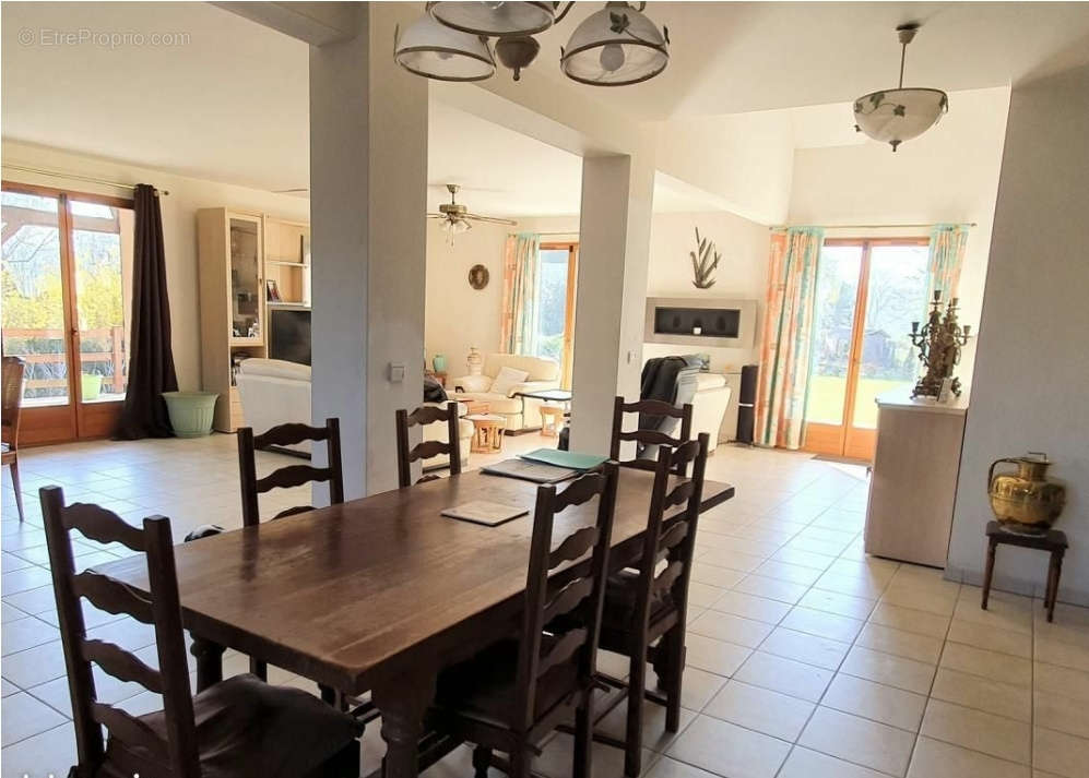 Maison à PACY-SUR-EURE