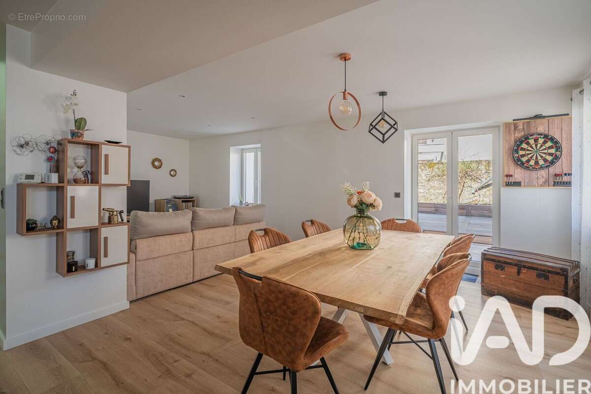 Photo 6 - Maison à VARCES-ALLIERES-ET-RISSET