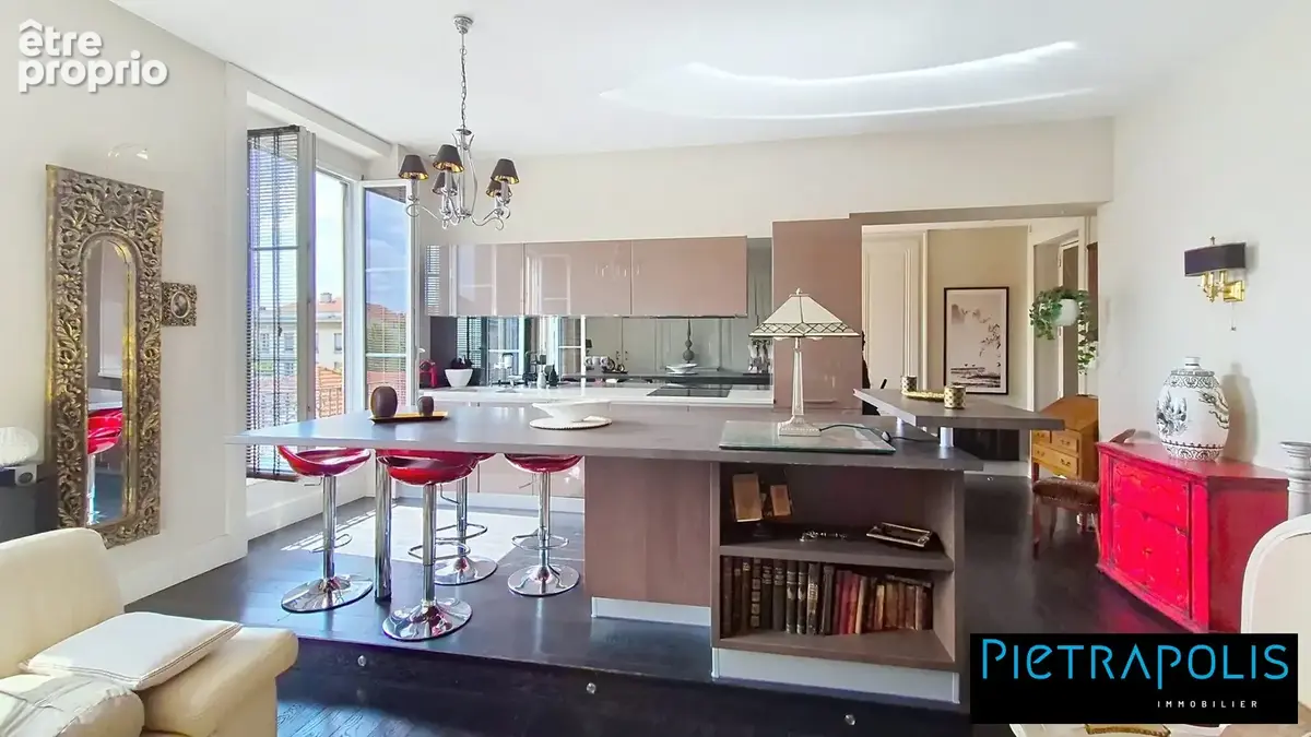 Appartement 4 pièces 94 m² à vendre à Lyon-7e (69007) - photo 4