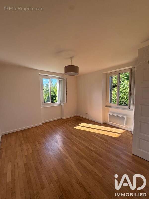 Photo 6 - Appartement à LA ROCHE-SUR-FORON