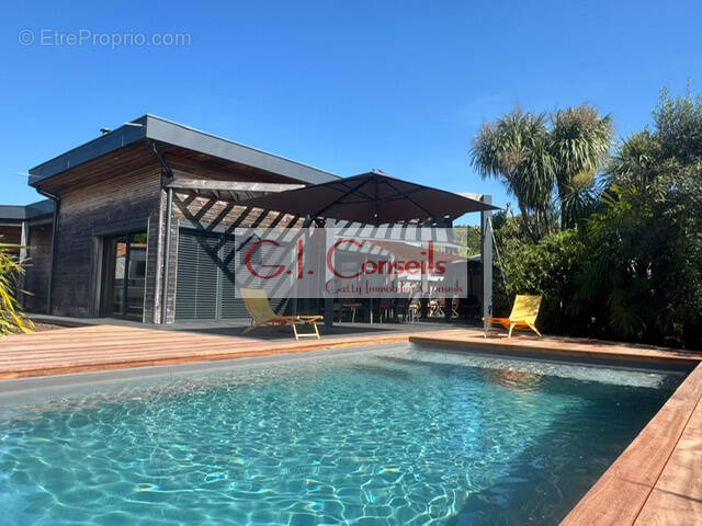 Maison bois architecte d'exception avec piscine chauffee - photo 3
