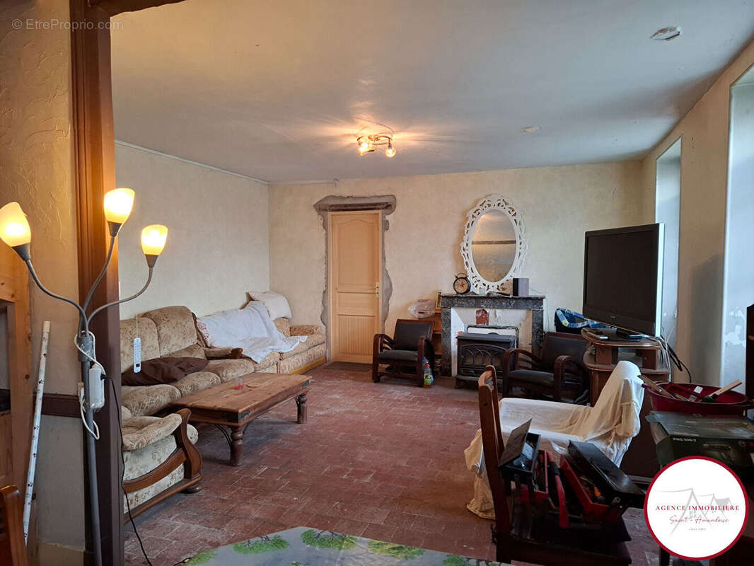 Maison à CHARENTON-DU-CHER