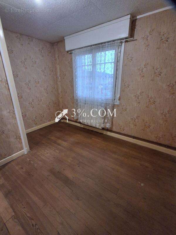 Maison à DOUCHY-LES-MINES