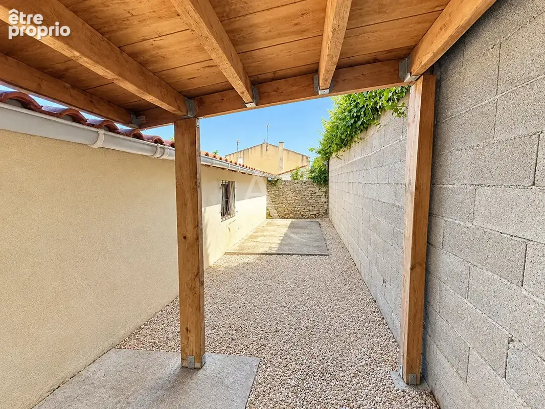 Locatifs à Champagné Les Marais - photo 12