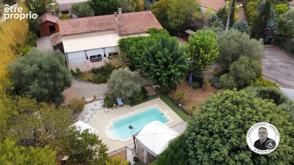 Maison Les Arcs Sur Argens 5 pièce(s) 120 m2 - photo 1