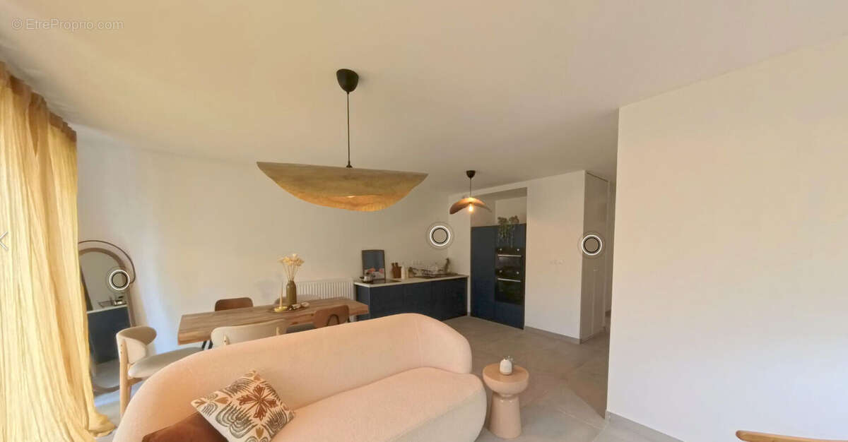 Maison à RAMONVILLE-SAINT-AGNE